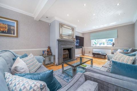 4 bedroom semi-detached house for sale, Norwood Lane, Iver Heath SL0