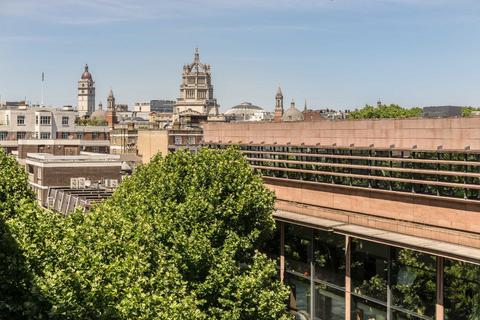 Studio for sale, Chelsea Cloisters, London SW3