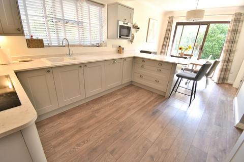 4 bedroom detached house for sale, Chander Close, Ferndown, BH22