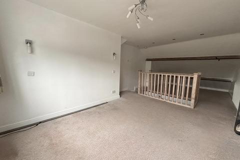 3 bedroom terraced house to rent, Vicar Road, Rotherham, S63