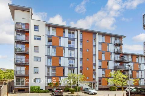 2 bedroom ground floor flat for sale, Page Court, Crawley RH10