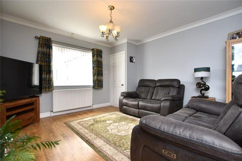 3 bedroom semi-detached house for sale, Elizabeth Grove, Morley, Leeds, West Yorkshire