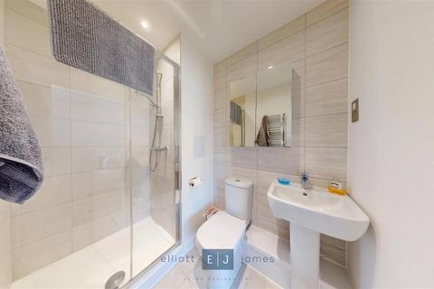 2 bedroom apartment to rent, Epping Gate, Loughton IG10