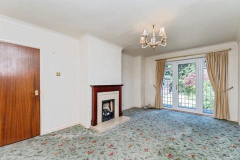 3 bedroom semi-detached bungalow for sale, Caldy Close, Chester