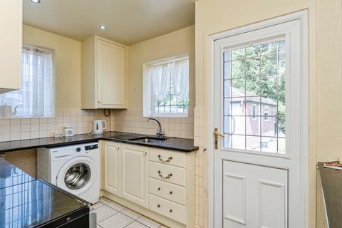 3 bedroom semi-detached bungalow for sale, Caldy Close, Chester