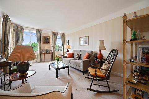 2 bedroom apartment for sale, St. John's Wood Road, London NW8