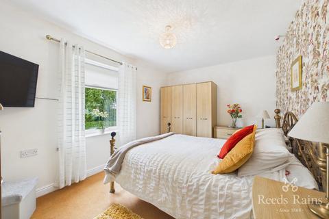 undefined, Holly Court, Wakefield WF1