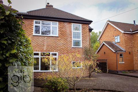 3 bedroom semi-detached house to rent, Elmdene Road, Kenilworth CV8