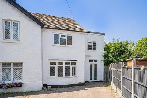 Endlebury Road, North Chingford