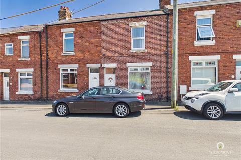 2 bedroom terraced house to rent, Earl Street, Durham SR7