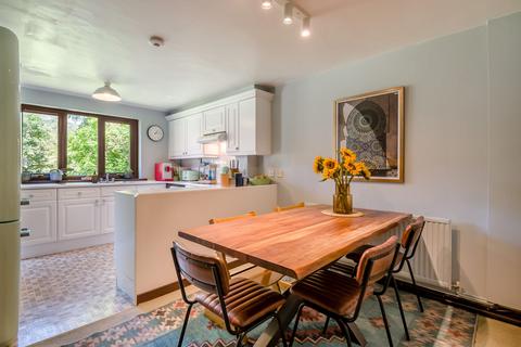 3 bedroom semi-detached house for sale, Tintern, Quayside, NP16