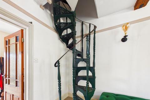 2 bedroom terraced house for sale, Providence Row, Shrewsbury
