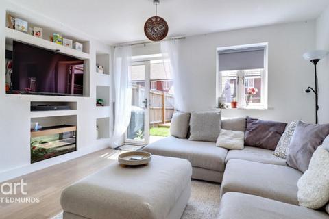 3 bedroom terraced house for sale, Long Gilberts Road, Elmswell, Bury St Edmunds
