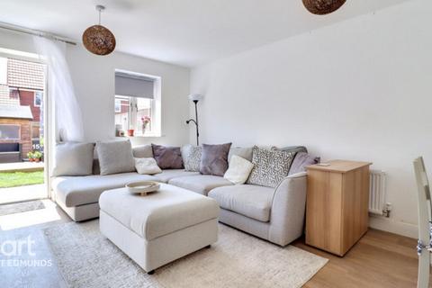 3 bedroom terraced house for sale, Long Gilberts Road, Elmswell, Bury St Edmunds