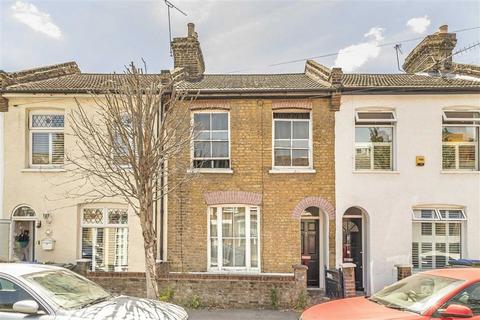 4 bedroom semi-detached house to rent, Mauritius Road, London SE10