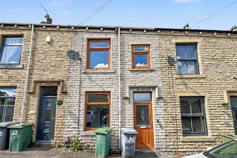 2 bedroom terraced house to rent, George Street, Cleckheaton, Bradford, BD19