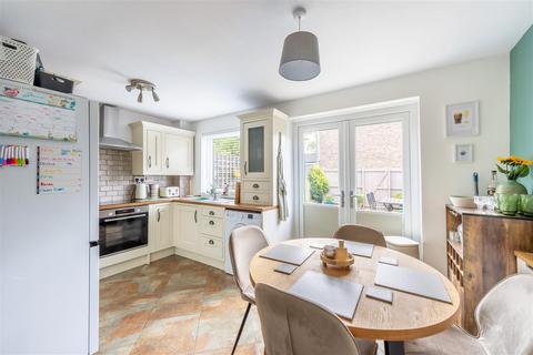 3 bedroom terraced house for sale, Velville Court, Newcastle Upon Tyne, NE3