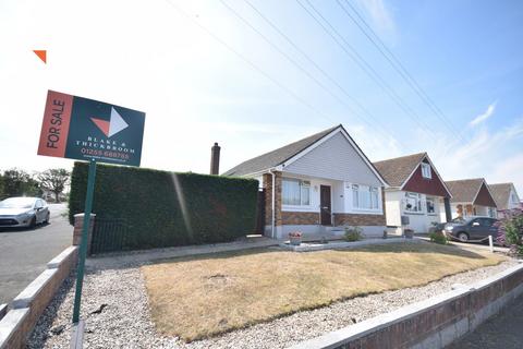 2 bedroom detached bungalow for sale, Stratford Road, Holland On Sea , Essex, CO15 5DY
