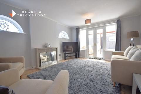 2 bedroom detached bungalow for sale, Stratford Road, Holland On Sea , Essex, CO15 5DY