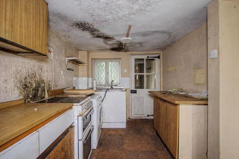 2 bedroom semi-detached house for sale, 15 Leighton Buzzard Road, Water End, Hemel Hempstead, Hertfordshire, HP1 3BH
