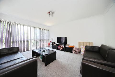 2 bedroom flat for sale, New Bedford Road, Luton