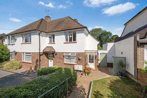 3 bedroom maisonette for sale, Shawley Crescent, Epsom