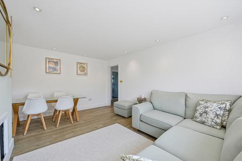 3 bedroom maisonette for sale, Shawley Crescent, Epsom