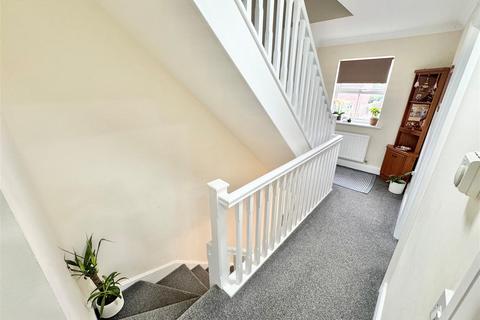 3 bedroom townhouse for sale, Twinnies Road, Wilmslow