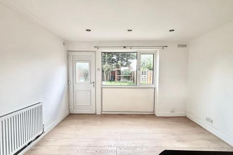 2 bedroom terraced house to rent, Ramsden Close, Wigan WN3