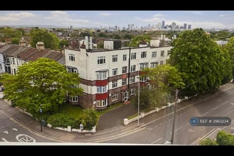 2 bedroom flat to rent, Hainault Road, London, E11