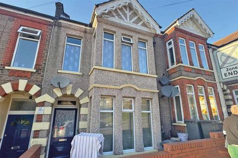 6 bedroom terraced house for sale, High Town Road, LUTON