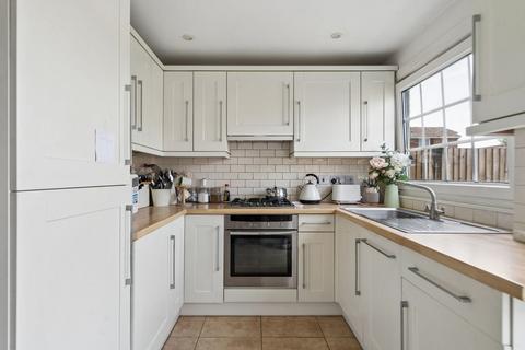 3 bedroom terraced house for sale, Grange Way, Iver SL0
