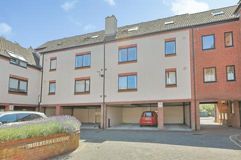 4 bedroom maisonette for sale, Mulberry Close, Norwich