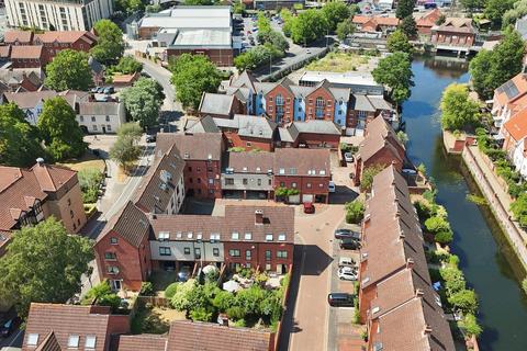 4 bedroom maisonette for sale, Mulberry Close, Norwich