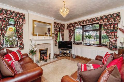 5 bedroom detached house for sale, Sneyd Lane, Essington, Wolverhampton, Staffordshire, WV11