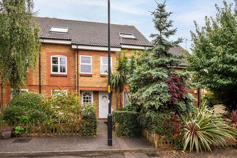 undefined, Cadet Drive, Bermondsey, London, SE1