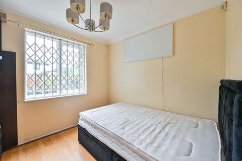 undefined, Cadet Drive, Bermondsey, London, SE1