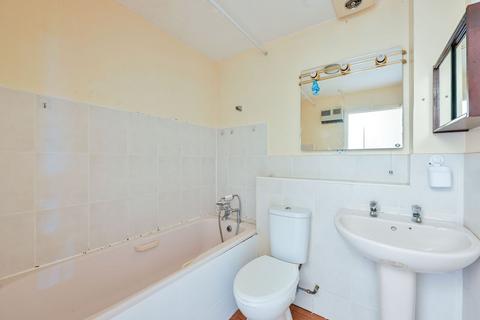 undefined, Cadet Drive, Bermondsey, London, SE1