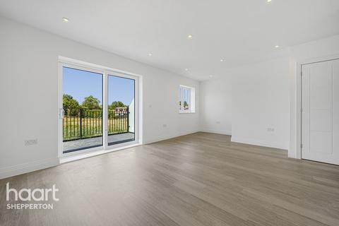 undefined, Muir Lane, Egham