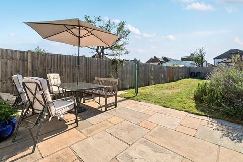 4 bedroom end of terrace house for sale, Stanley Road, Bromley, BR2