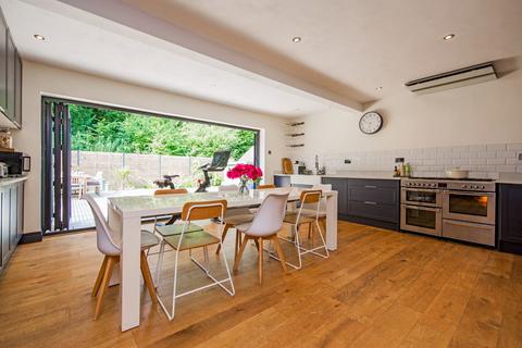 3 bedroom semi-detached house for sale, Cavendish Drive, Tunbridge Wells