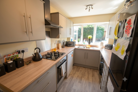 3 bedroom semi-detached house for sale, Hampton Drive