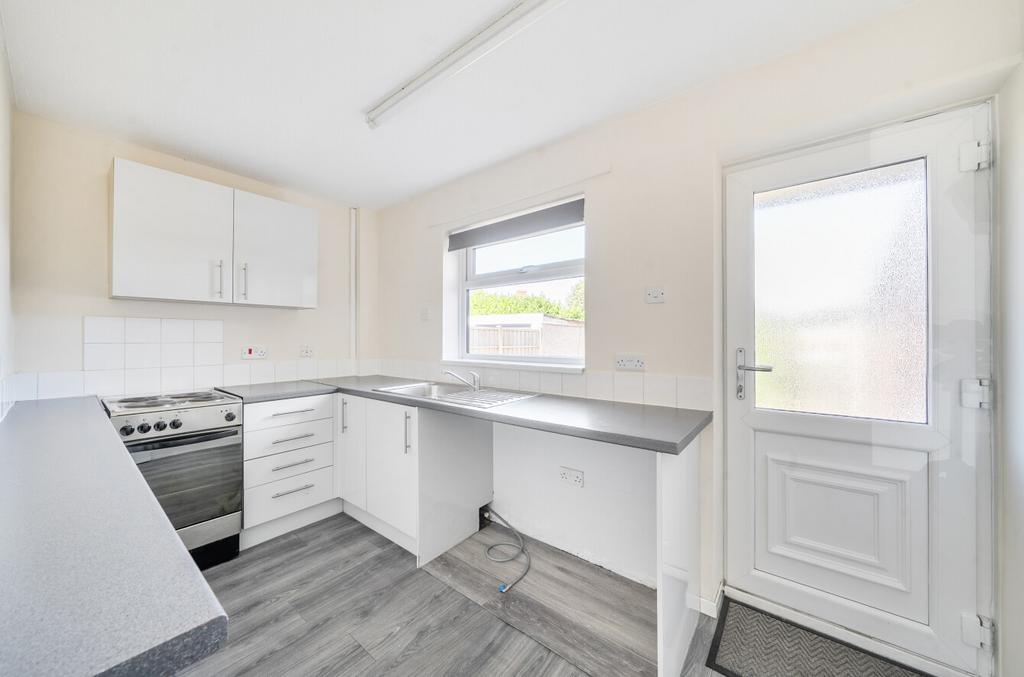 House in Rotherham, Brinsworth - View 2