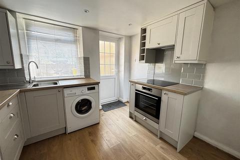 2 bedroom semi-detached house for sale, MIDDLE ROAD, LEATHERHEAD, KT22