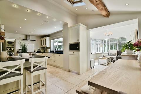 4 bedroom detached house for sale, Racecourse Park, Cheshire SK9