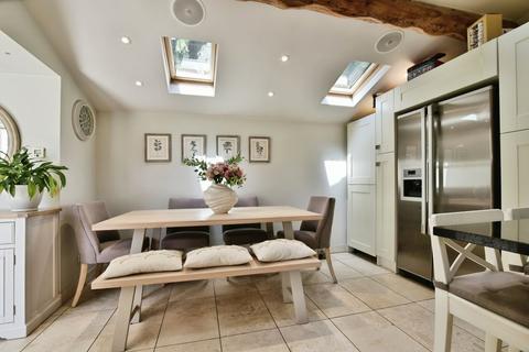 4 bedroom detached house for sale, Racecourse Park, Cheshire SK9