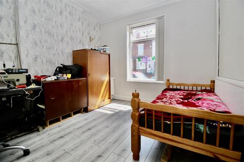 3 bedroom end of terrace house for sale, Wright Road, Birmingham B8