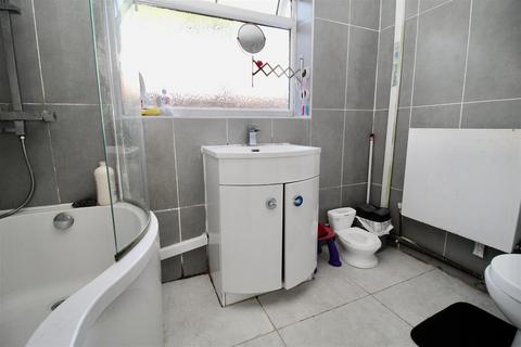 3 bedroom end of terrace house for sale, Wright Road, Birmingham B8