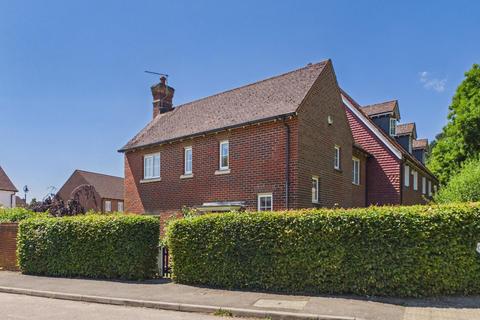 3 bedroom end of terrace house for sale, Orlestone View, Hamstreet, Ashford TN26 2LB