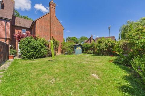 3 bedroom end of terrace house for sale, Orlestone View, Hamstreet, Ashford TN26 2LB